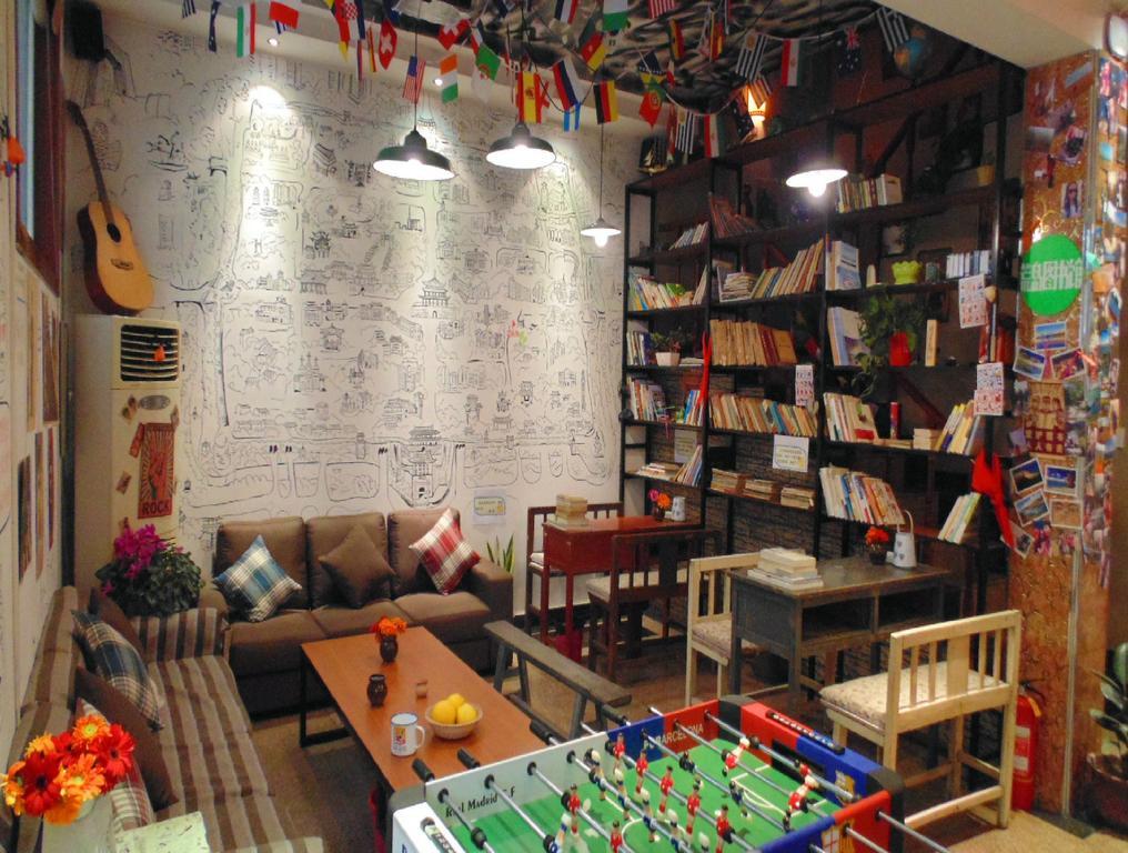 Hua Qiu Ku Youth Hostel East Street Branch Xi'an  Exterior foto